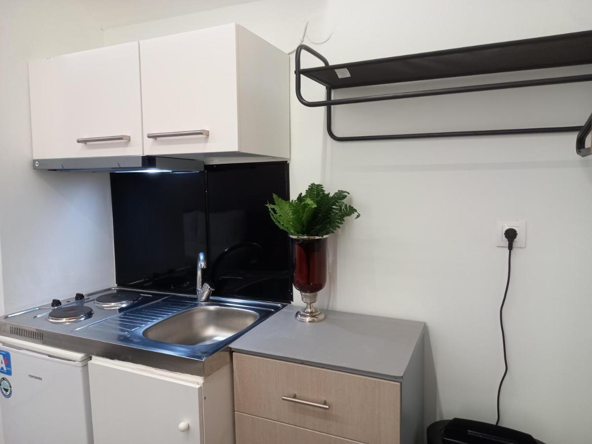 Eros Welcome Stay Downtown Studio - Explore Center By Foot - Close To Helexpo & University 塞萨洛尼基 外观 照片